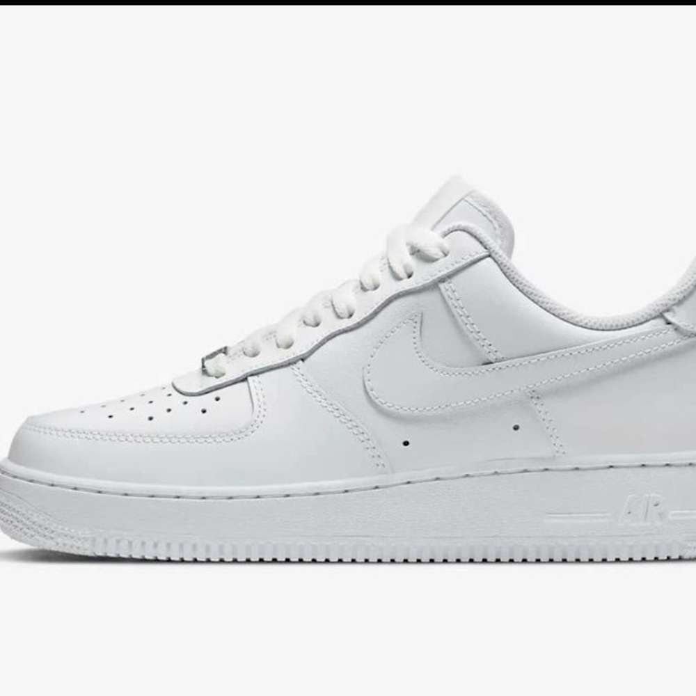 NIKE AF1 BRAND NEW